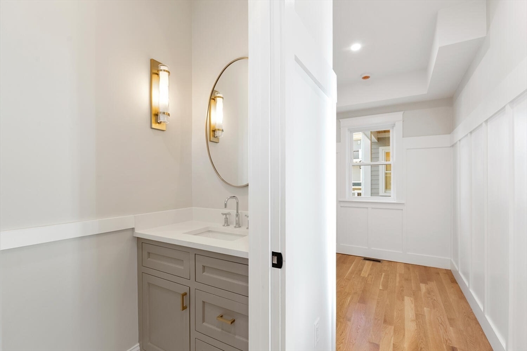 20 Bellevue Ave
