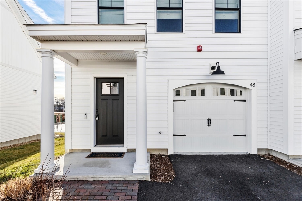 48 Northfield Dr # 48