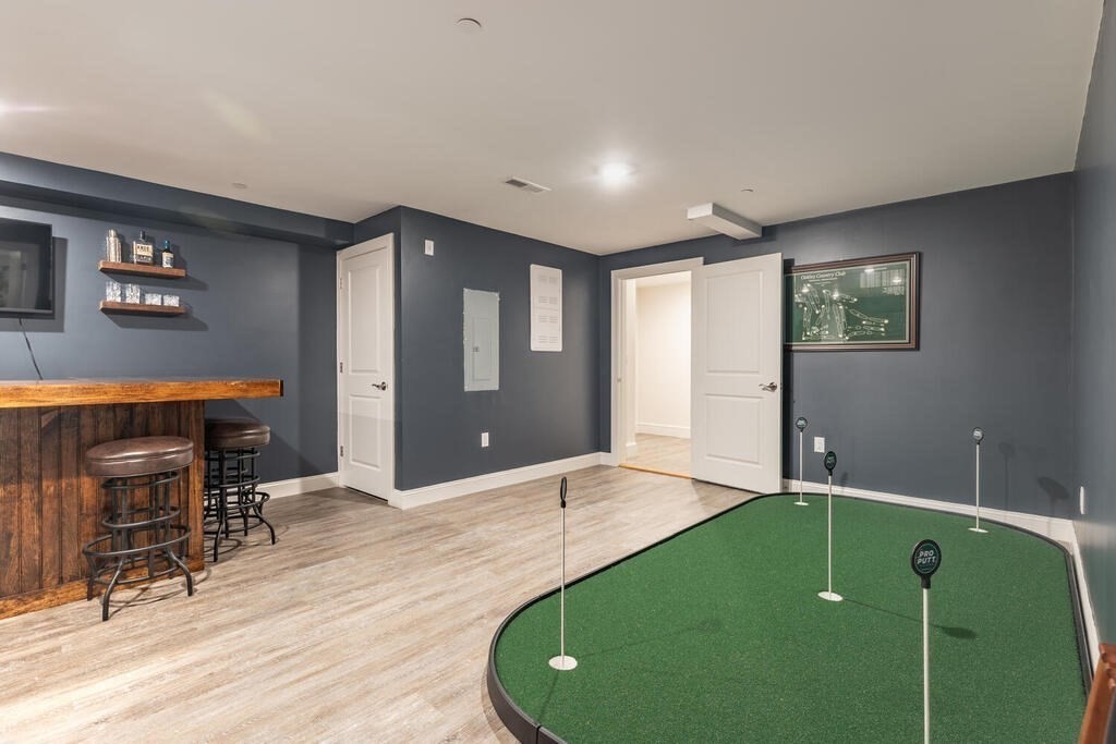 165 Cambridge Rd # 10
