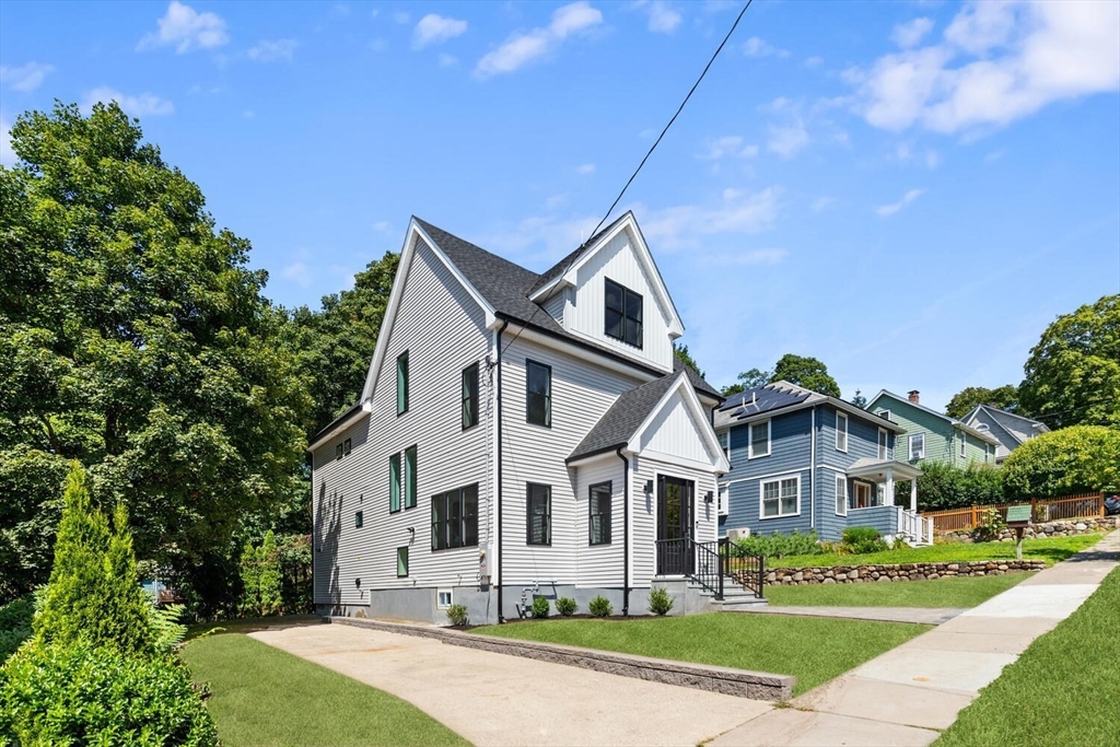 20 Grayson Rd