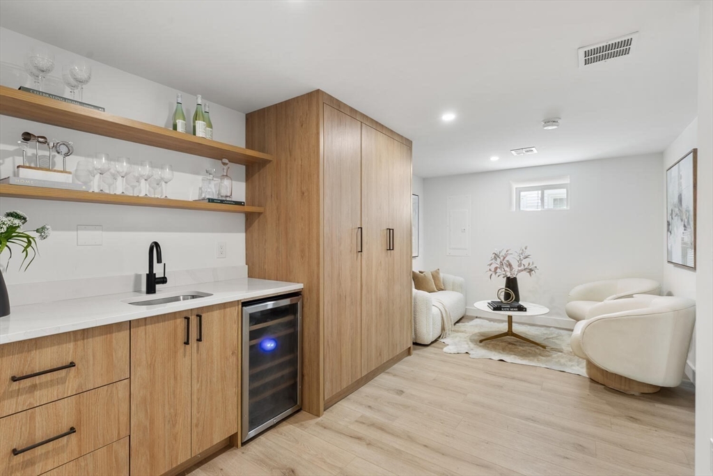 20 Grayson Rd