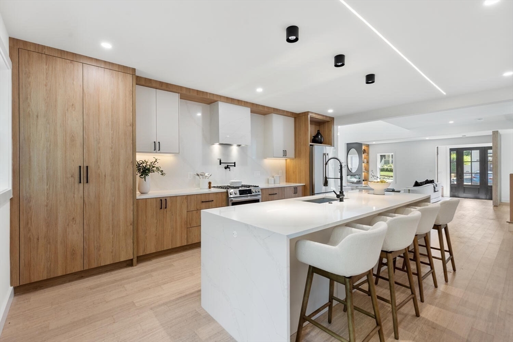 20 Grayson Rd