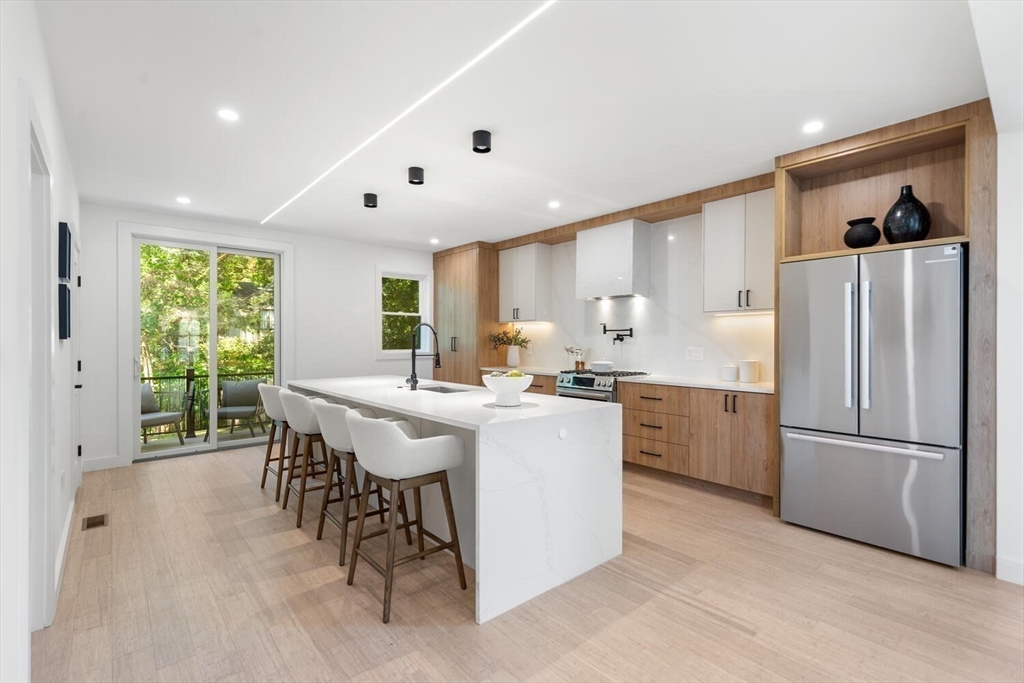 20 Grayson Rd