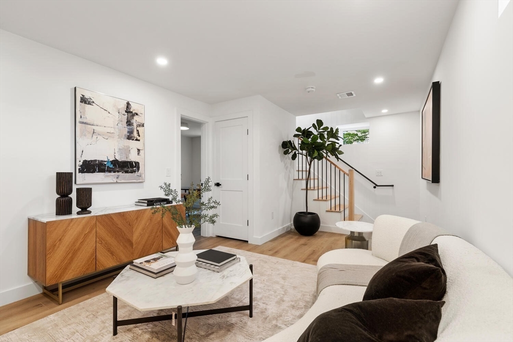 6 Wyman Court # 6