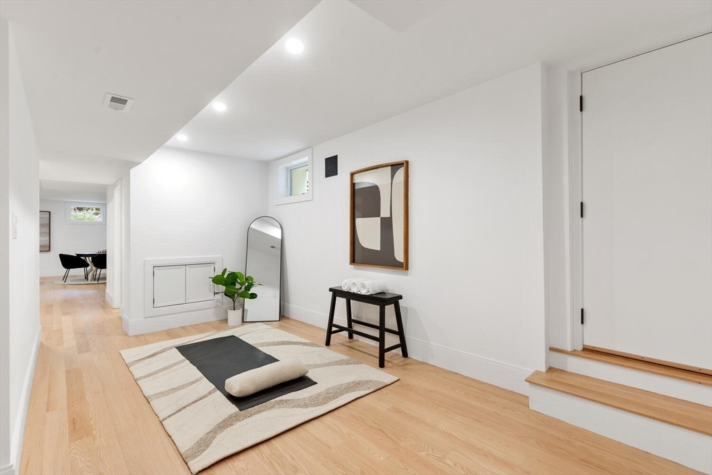 14 Grant Rd
