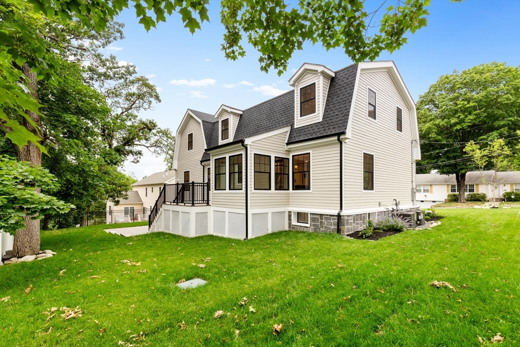 14 Grant Rd