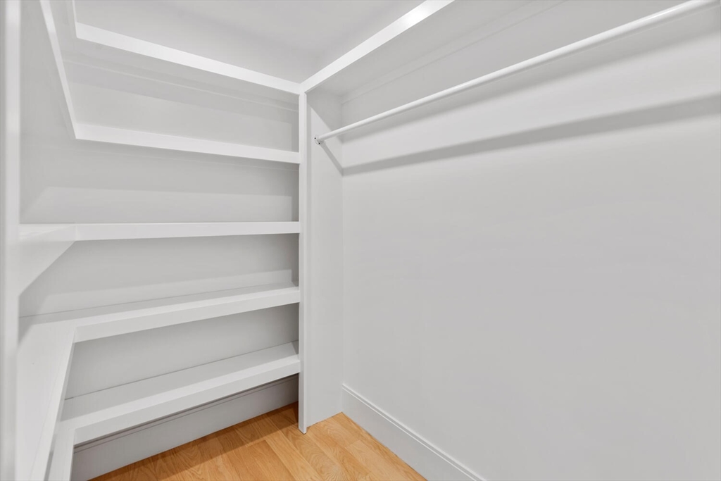 14 Grant Rd