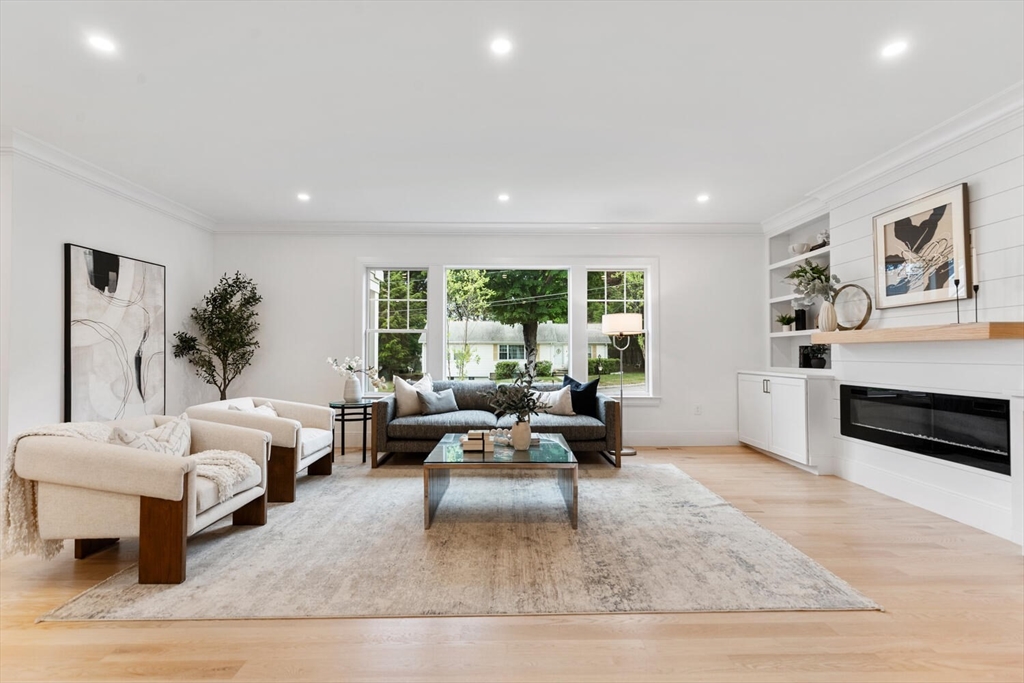 14 Grant Rd