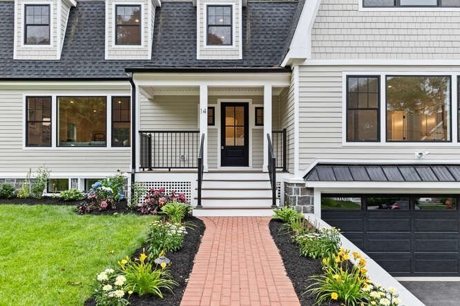 14 Grant Rd