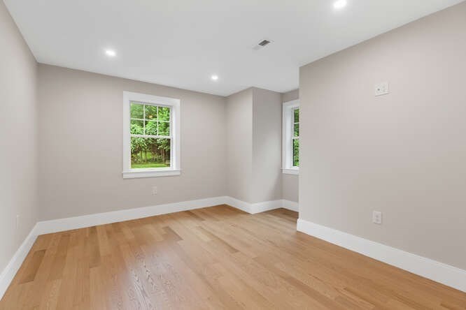 14 Grant Rd