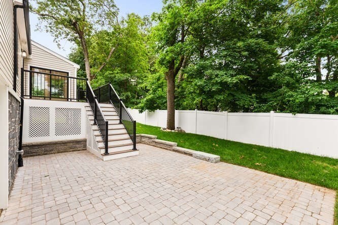 14 Grant Rd