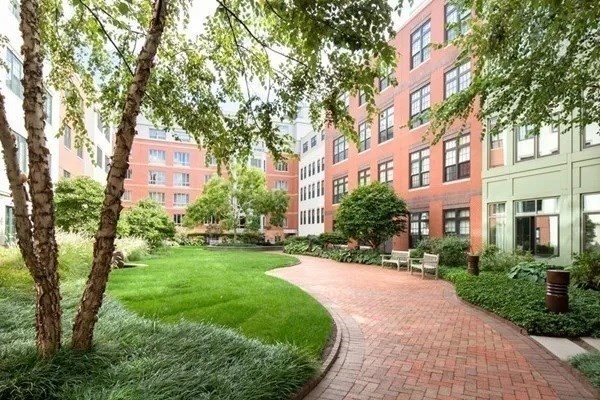 17 Otis St # 503