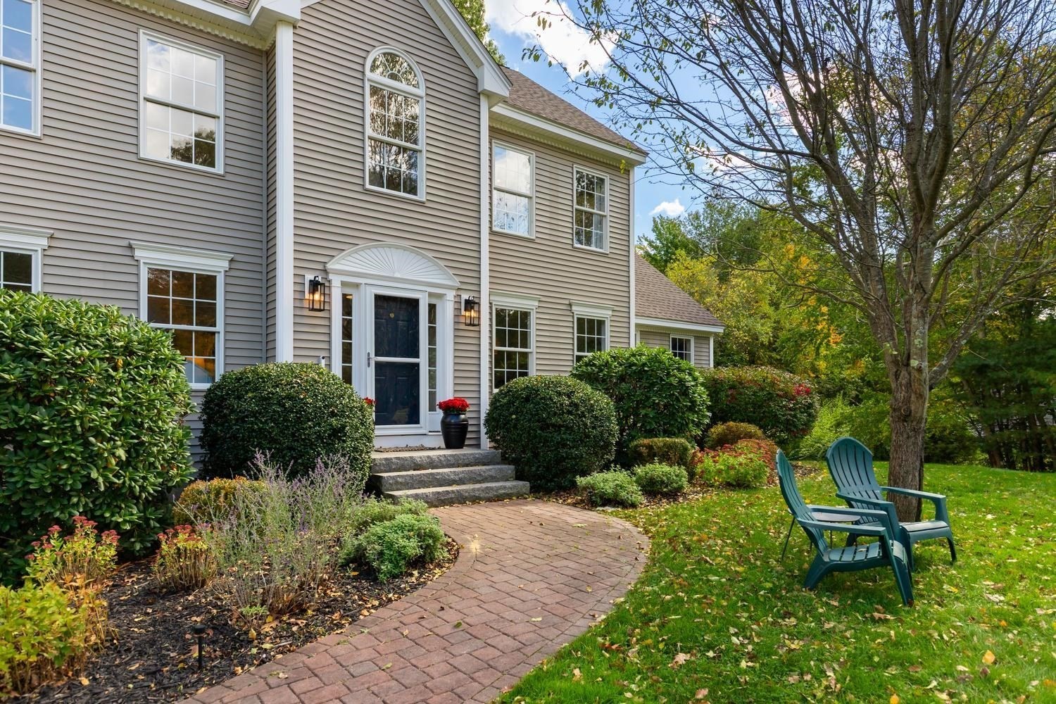 13 Hilton Dr