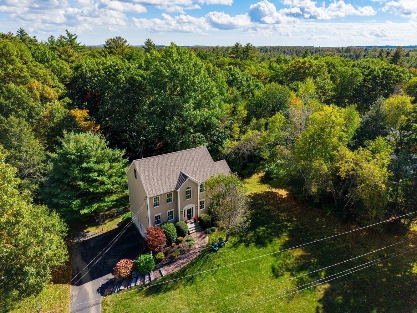 13 Hilton Dr