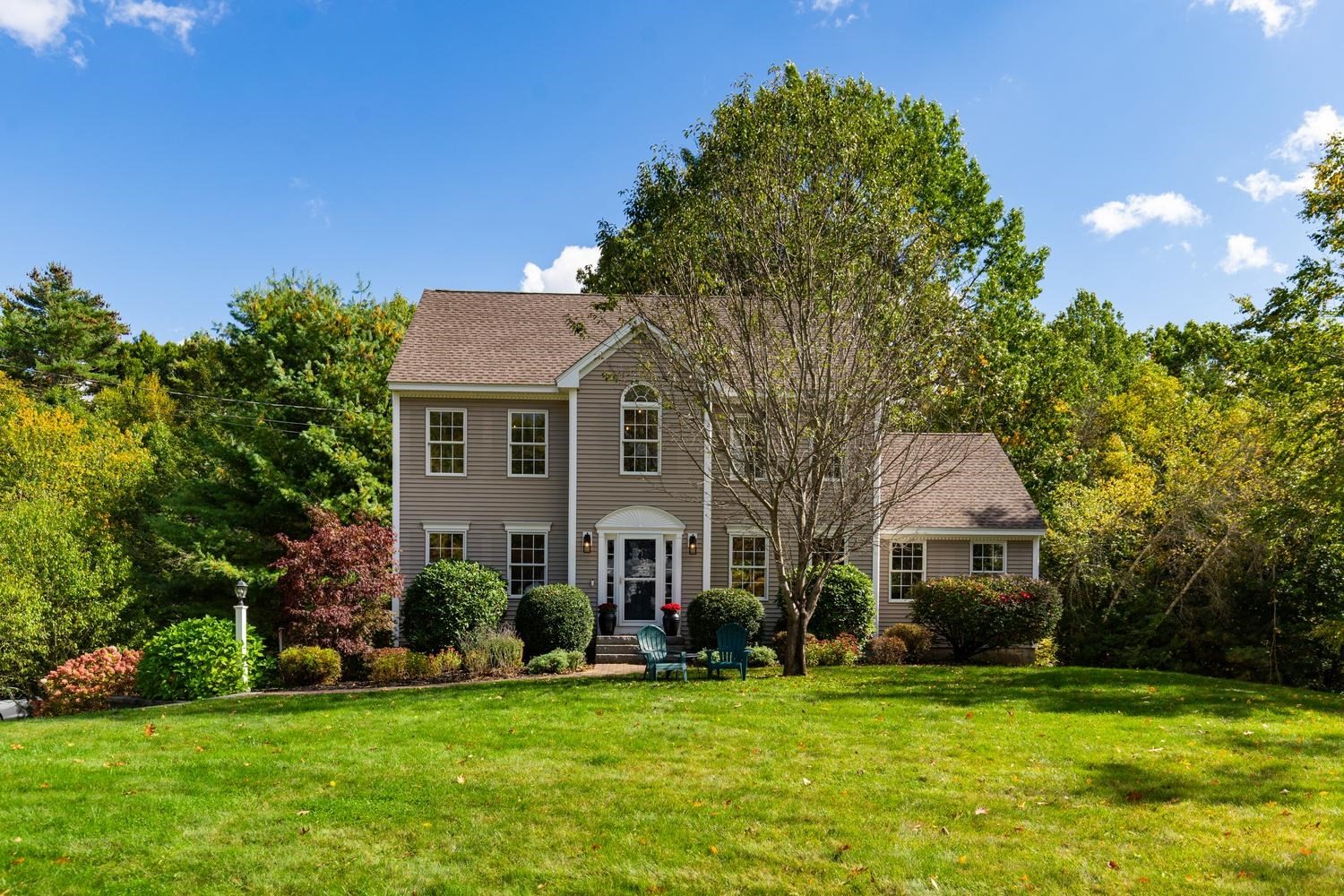 13 Hilton Dr