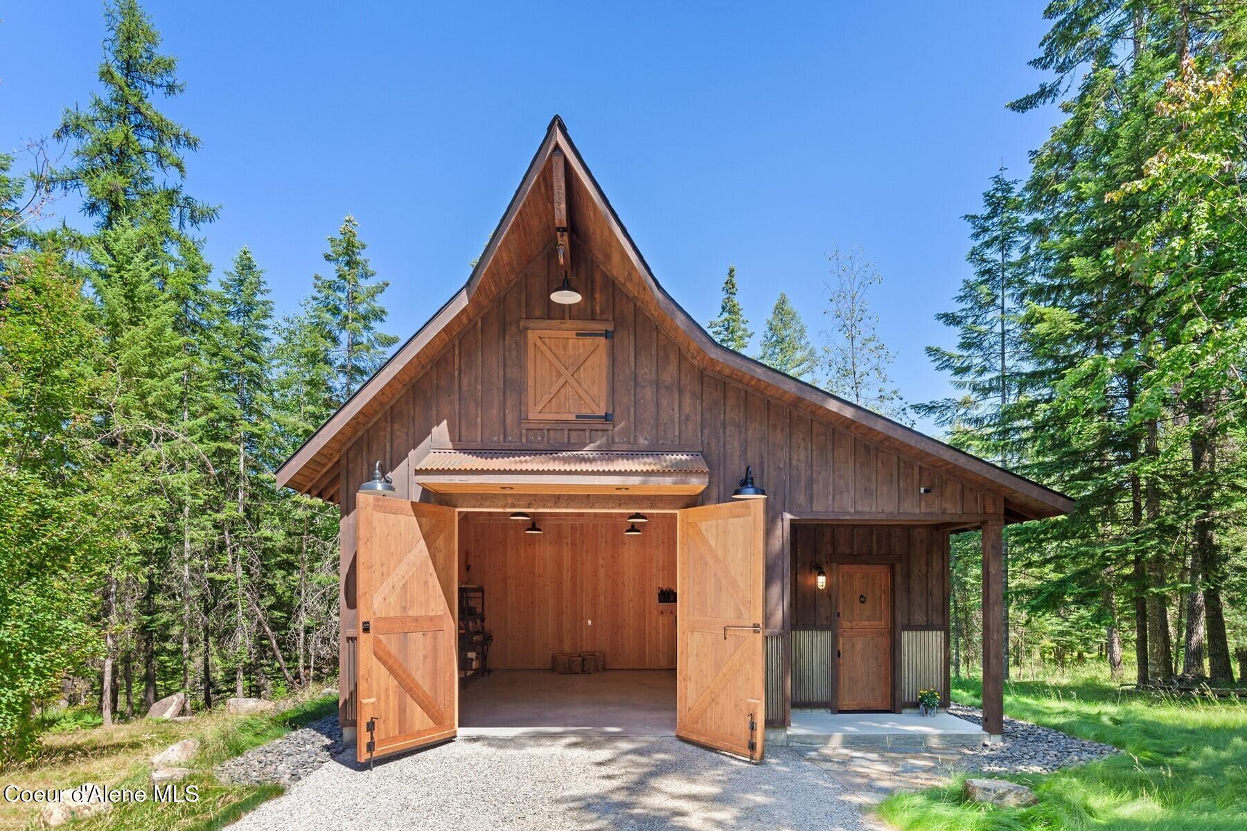 4456 E Eagles Mere Rd