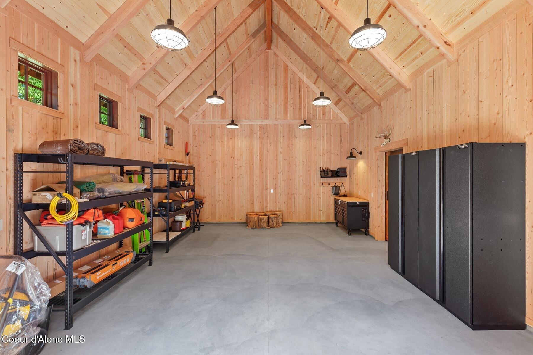 4456 E Eagles Mere Rd