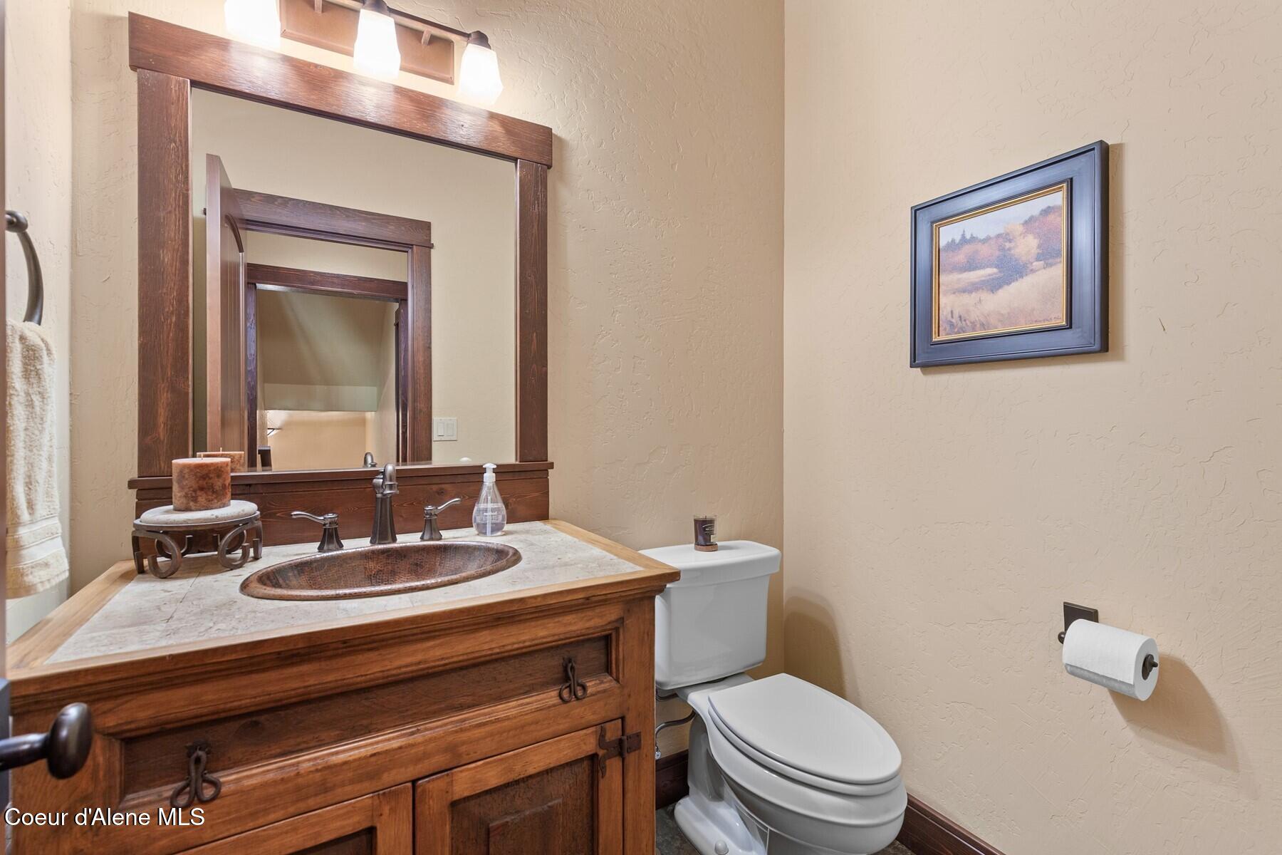 4456 E Eagles Mere Rd