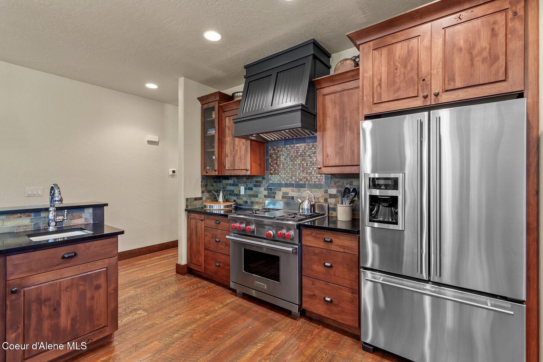 4456 E Eagles Mere Rd