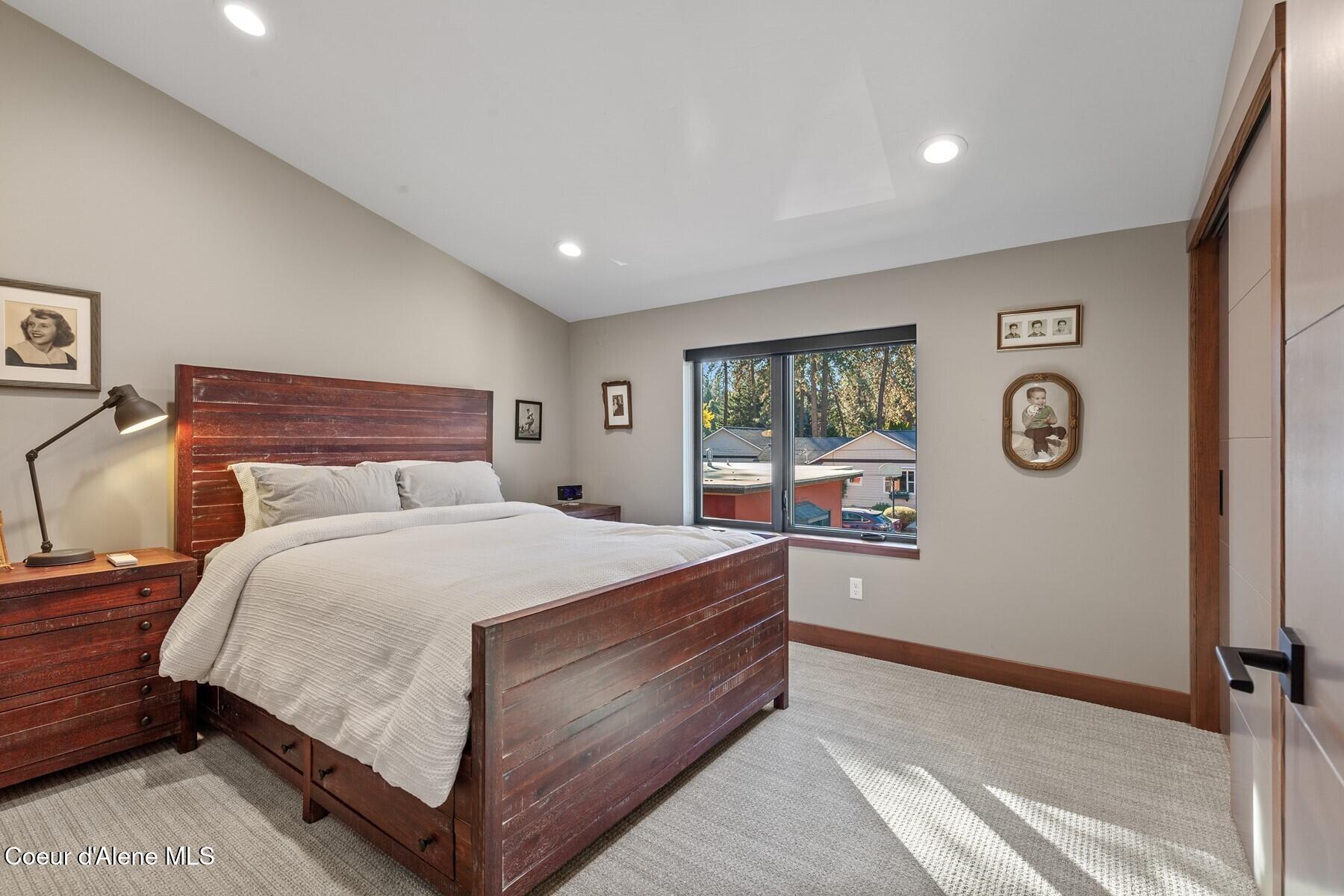 1658 E Hayden Avenue, Hayden Lake