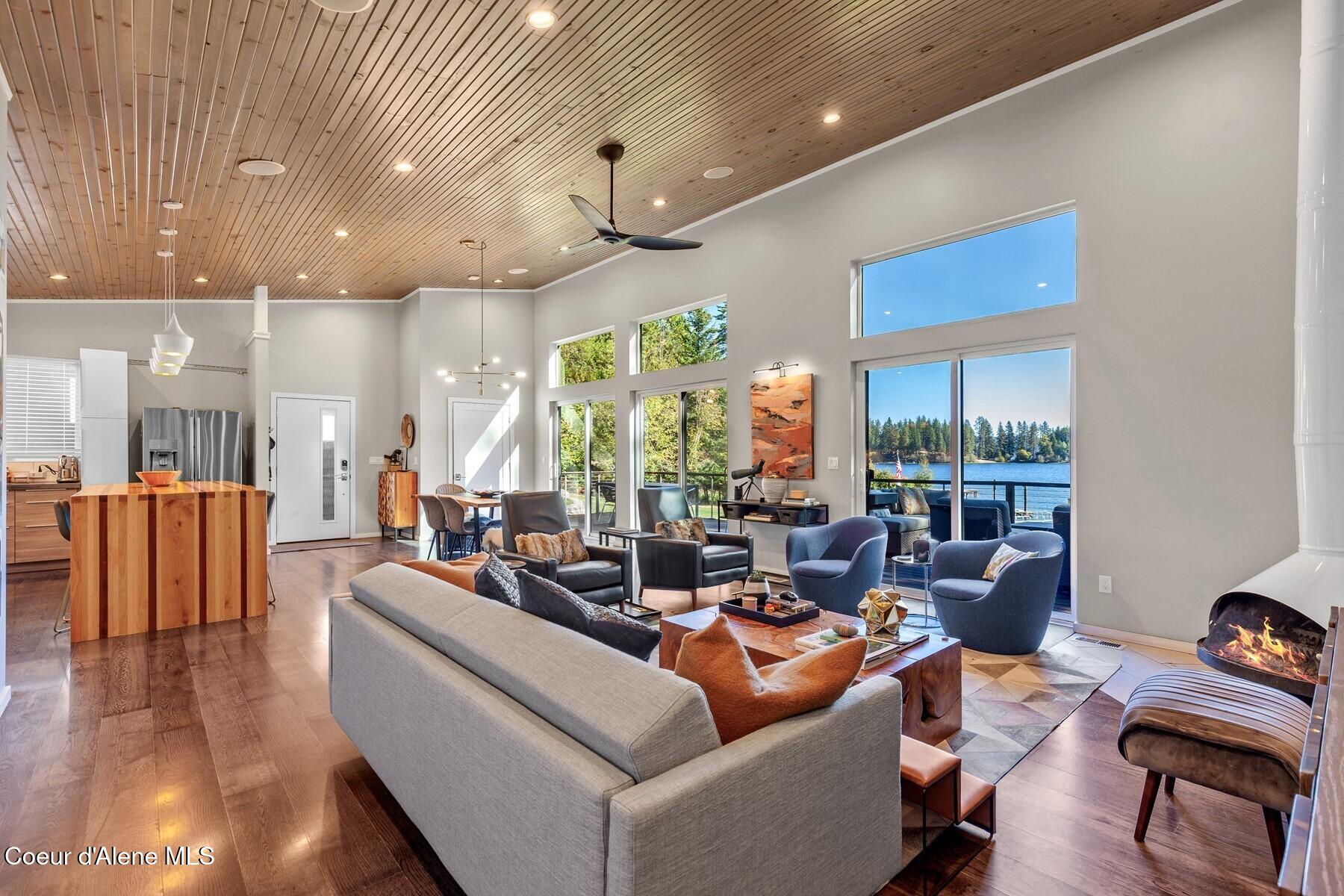 2982 W Everwell Bay Lane, Coeur d'Alene