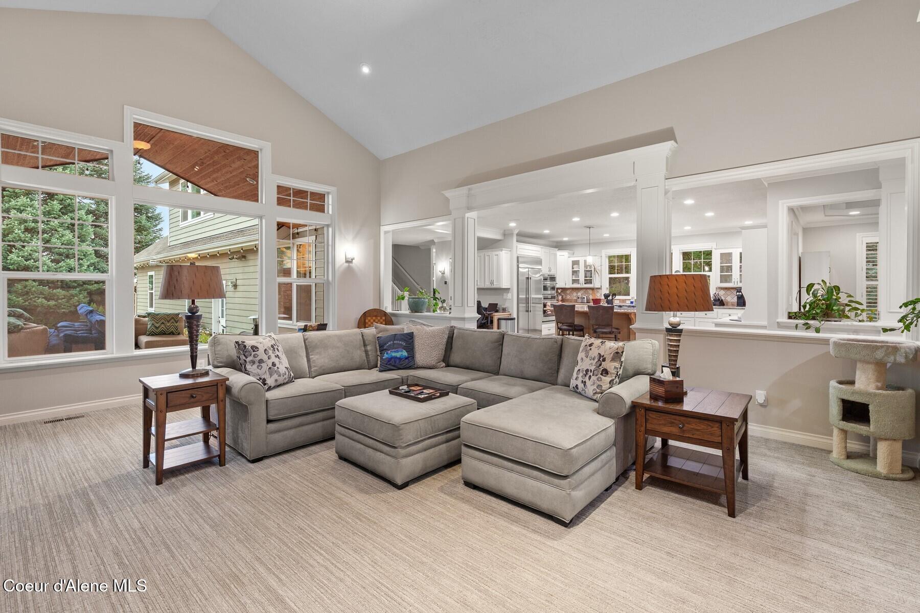 12155 N Yearling Circle