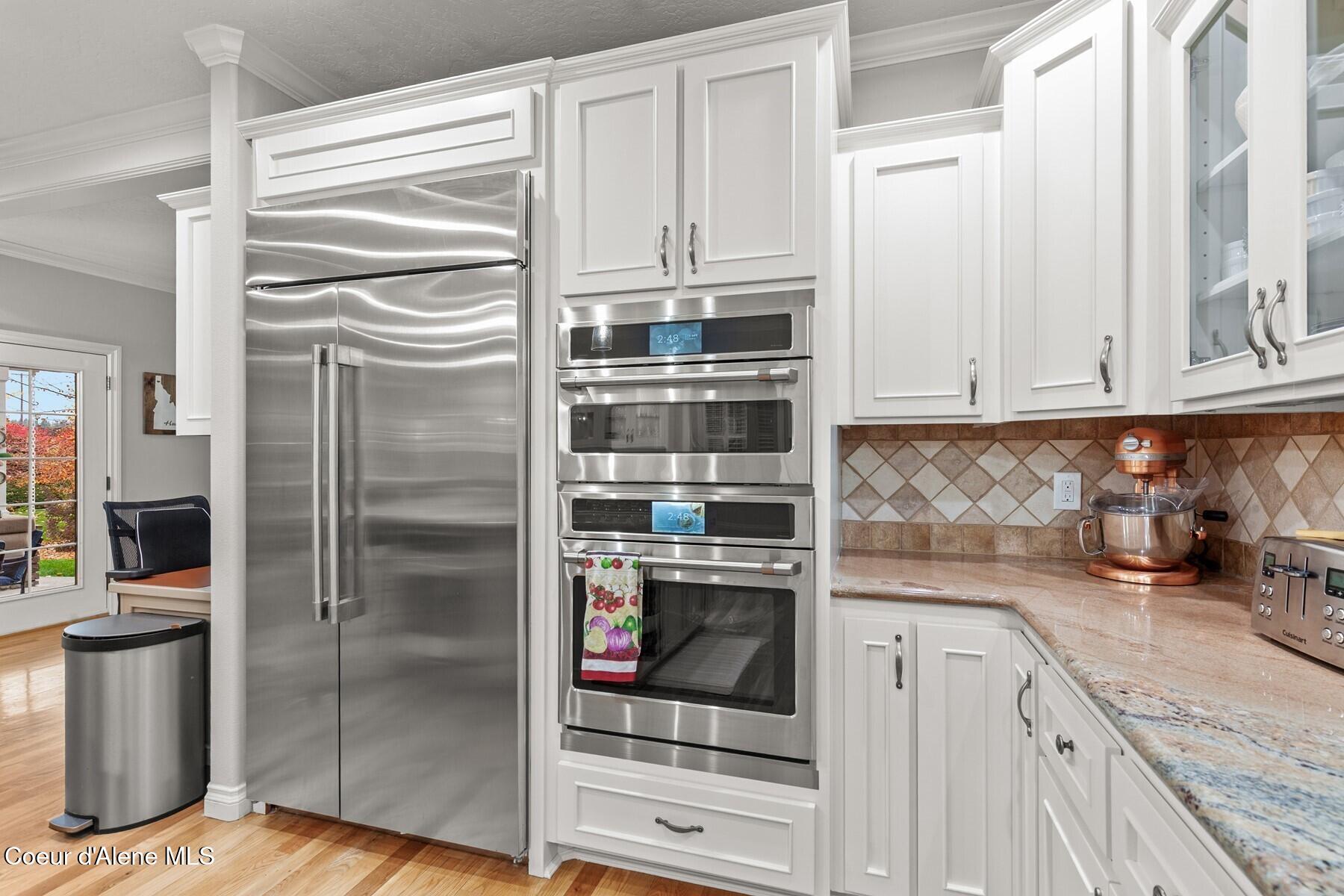 12155 N Yearling Circle