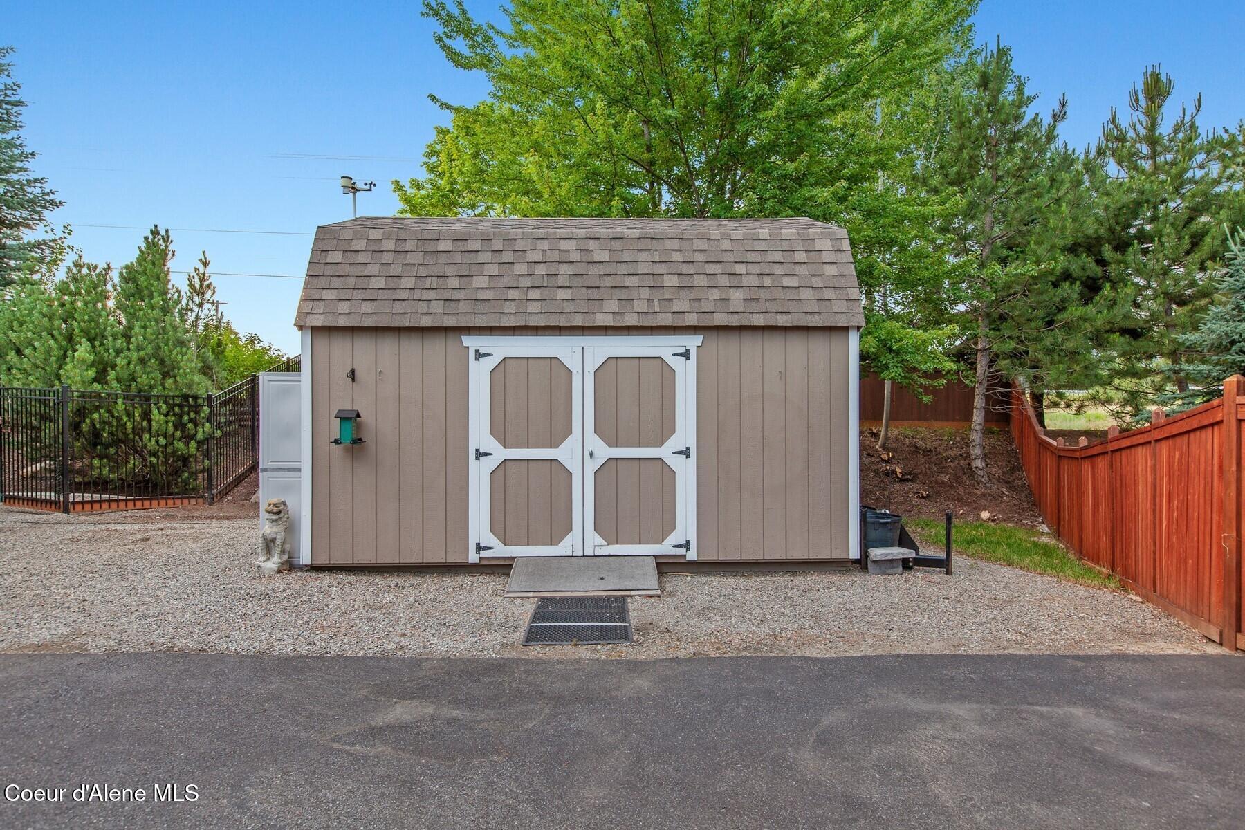 12155 N Yearling Circle