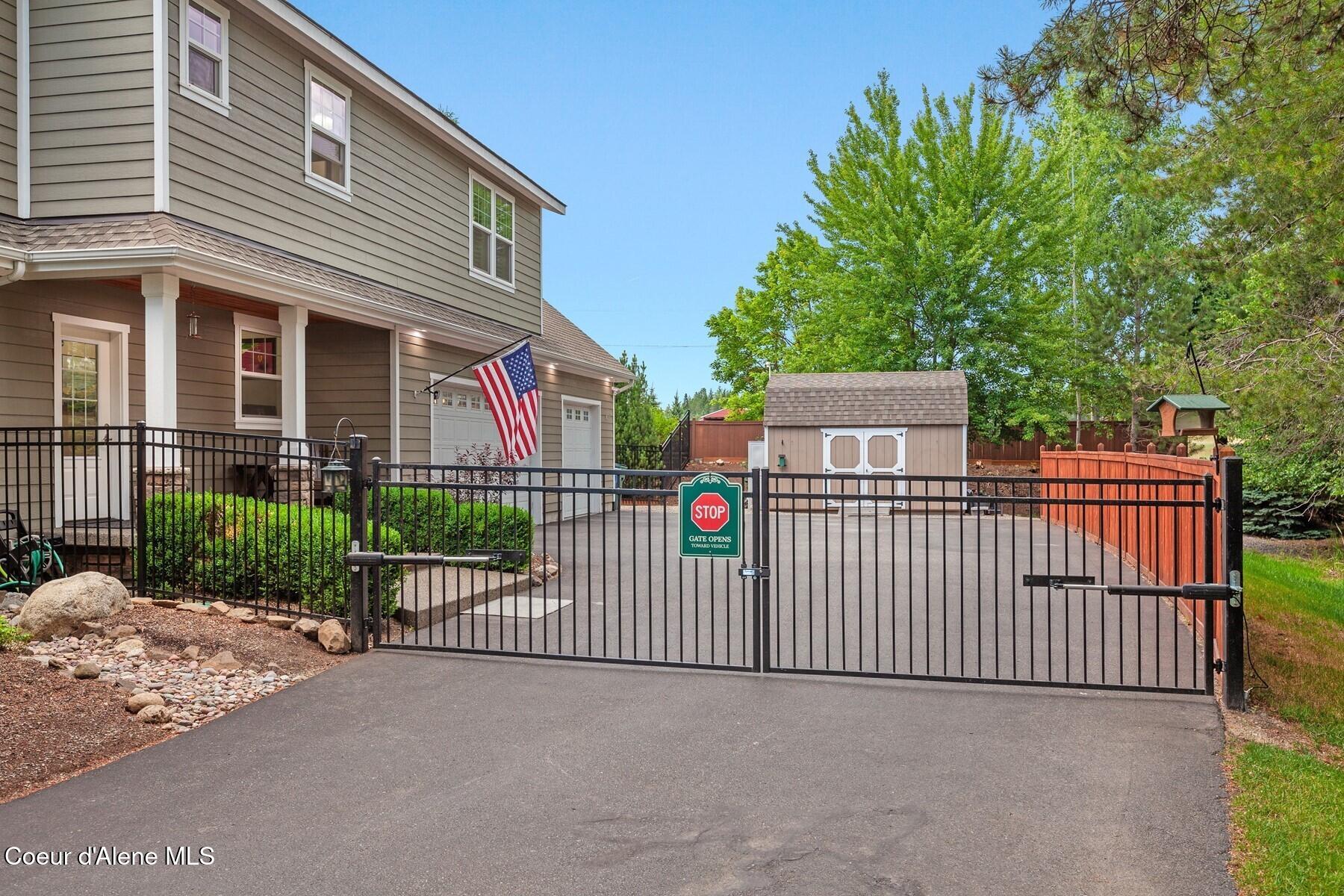 12155 N Yearling Circle