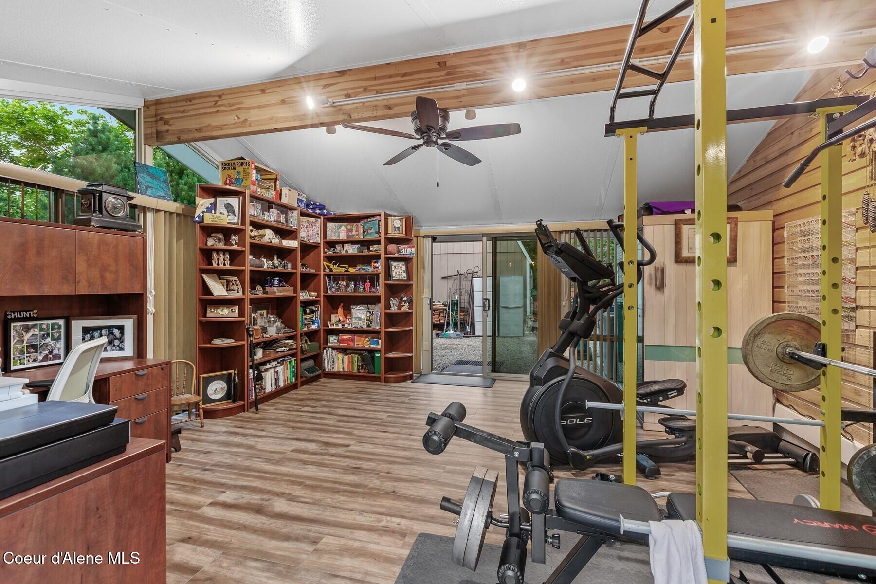 12155 N Yearling Circle