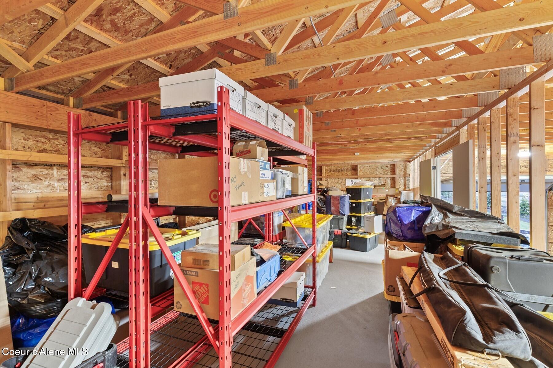 12399 N Meadow Wood Ln