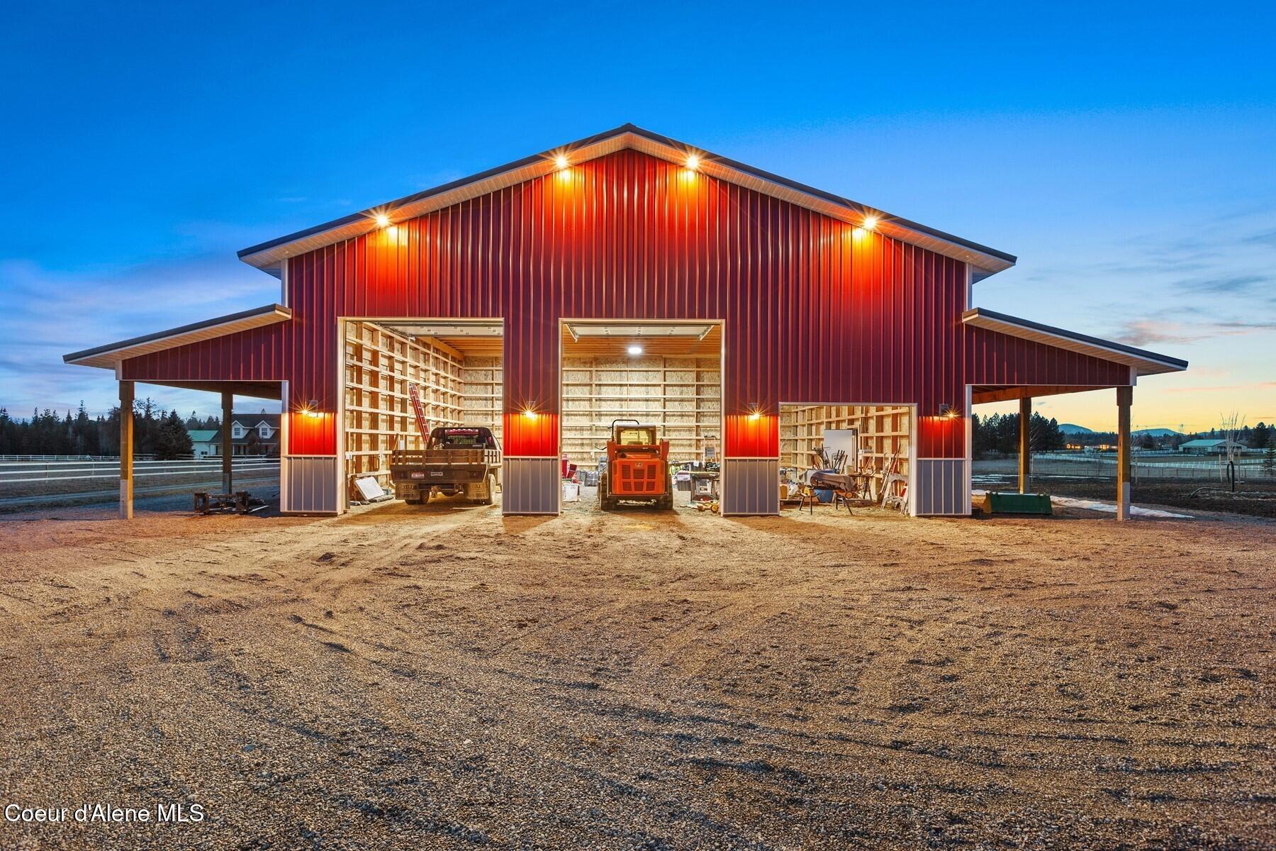 12399 N Meadow Wood Ln