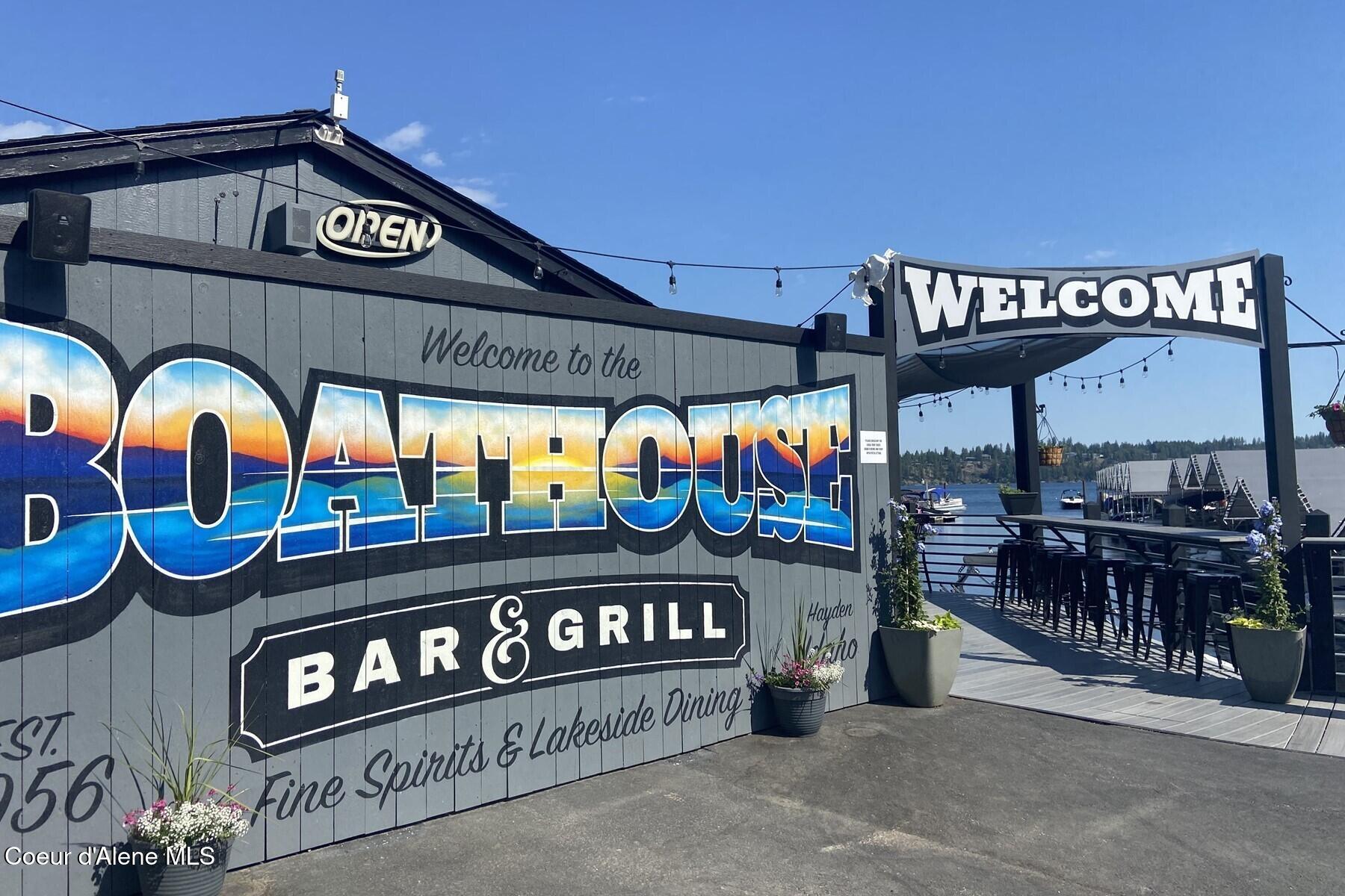 12399 N Meadow Wood Ln