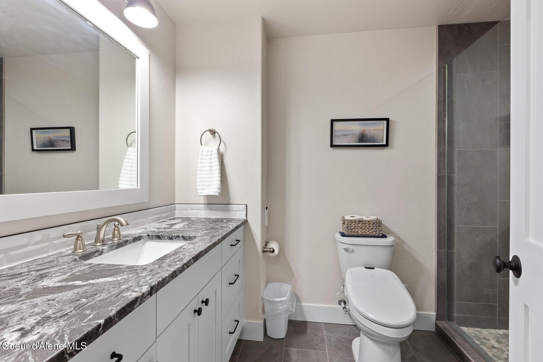 12399 N Meadow Wood Ln