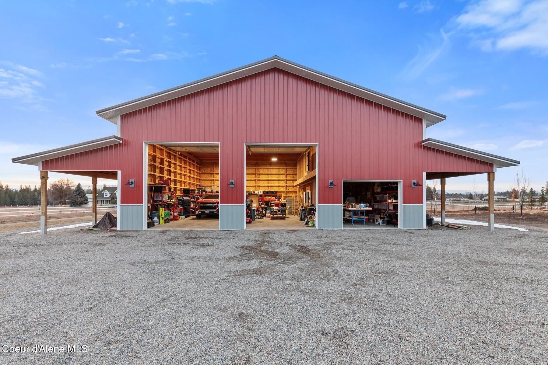 12399 N Meadow Wood Ln