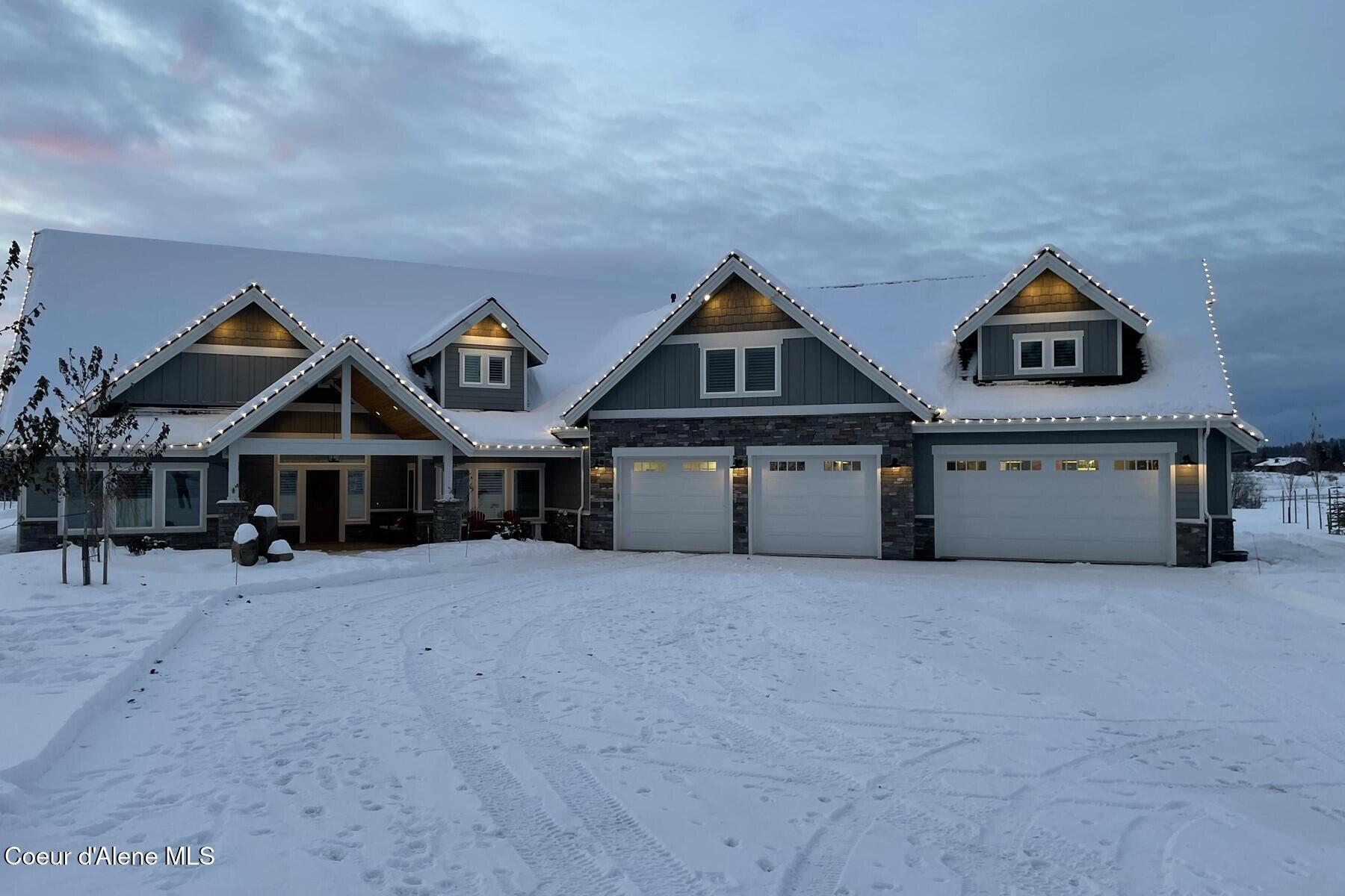 12399 N Meadow Wood Ln