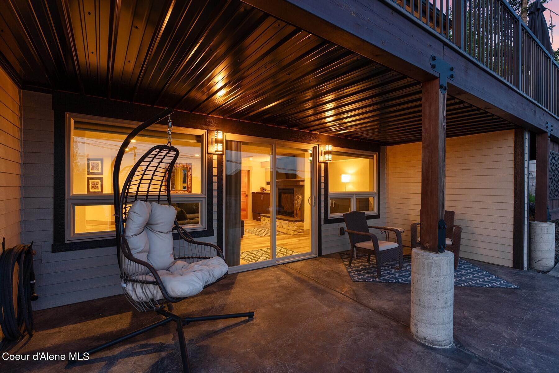 2406 S Silver Beach Rd, Coeur d'Alene