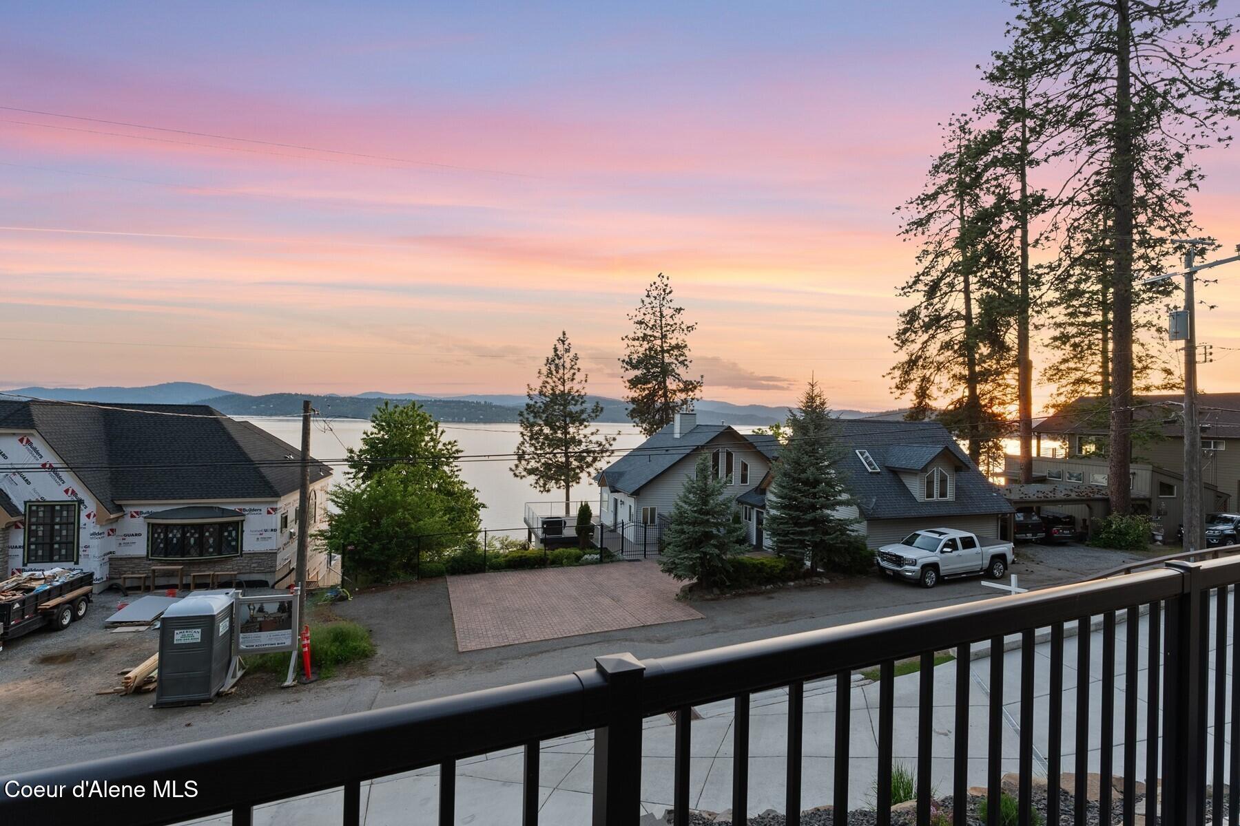 2406 S Silver Beach Rd, Coeur d'Alene