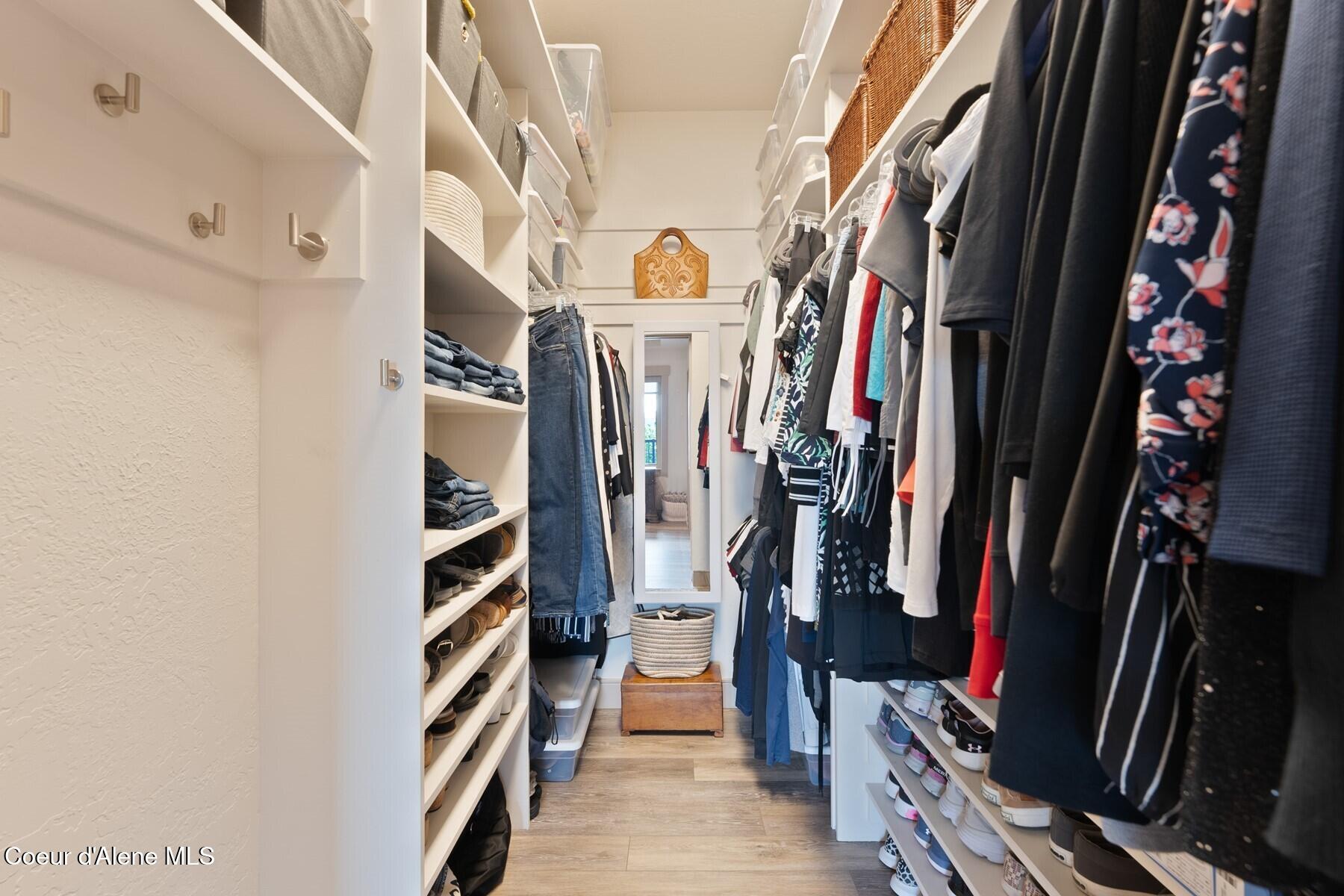 2406 S Silver Beach Rd, Coeur d'Alene