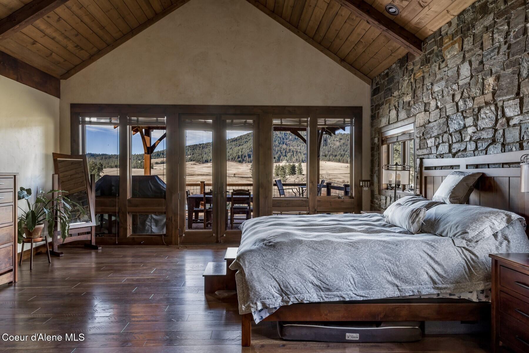 337 W Coon Creek Road