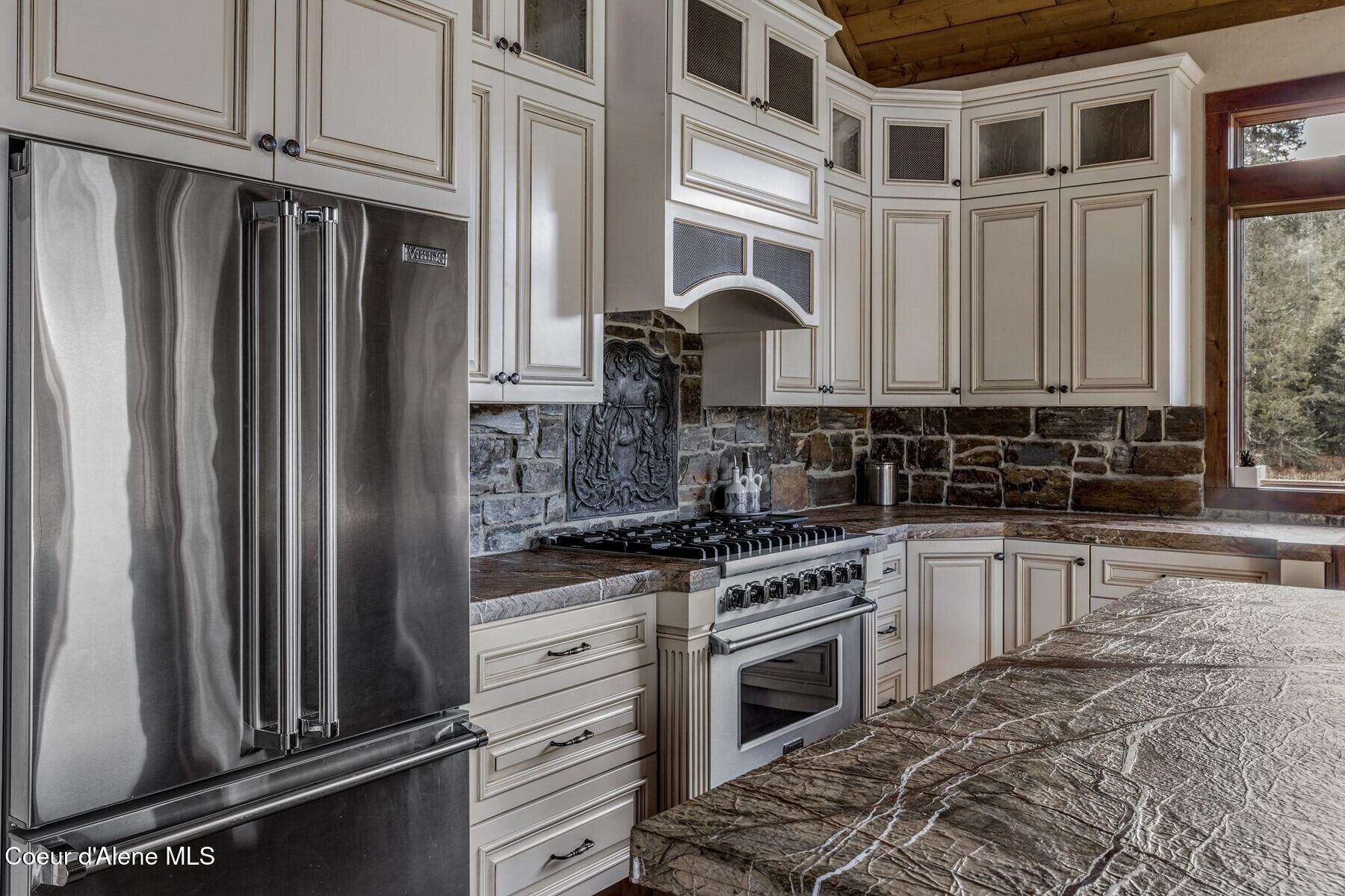 337 W Coon Creek Road