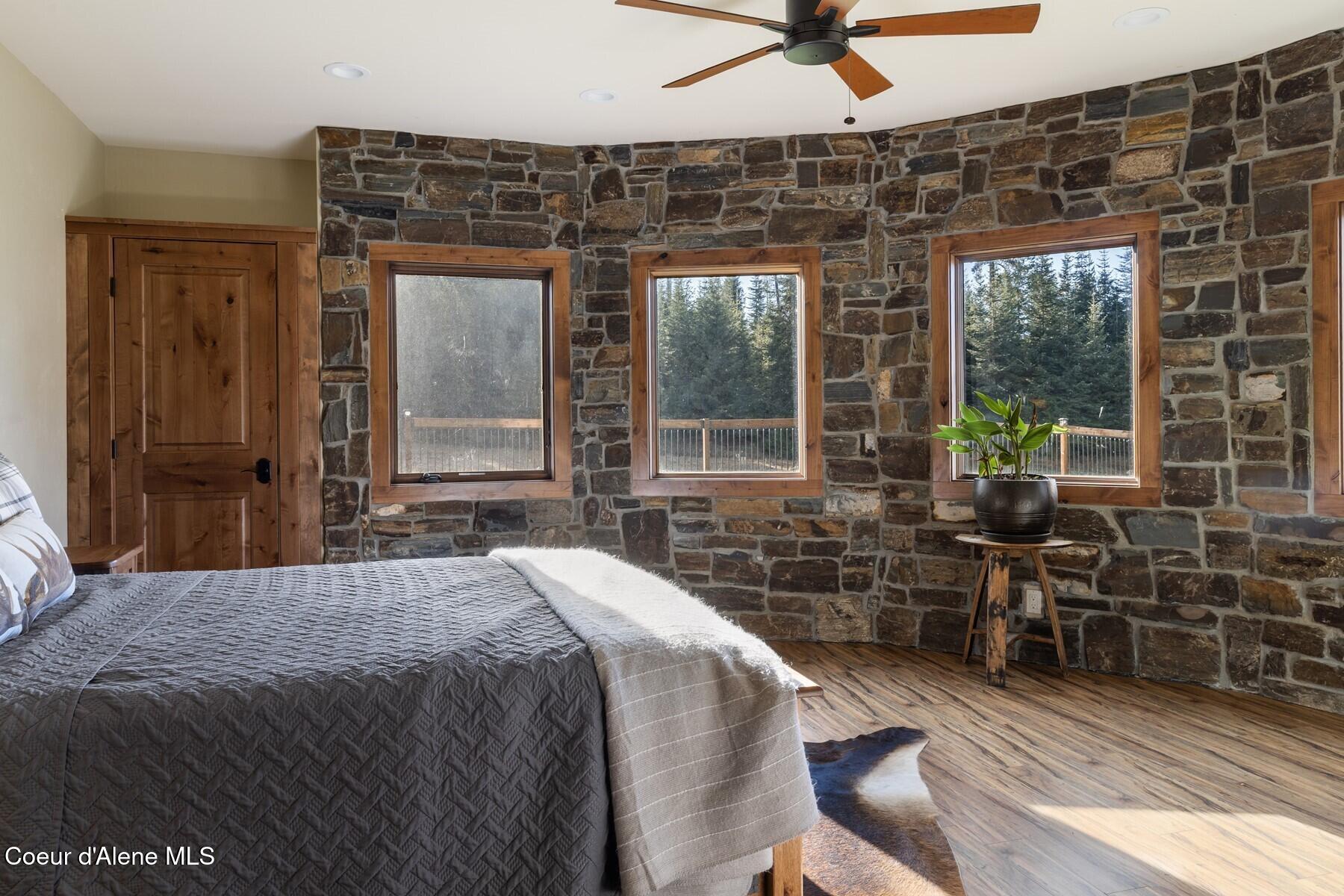 337 W Coon Creek Road