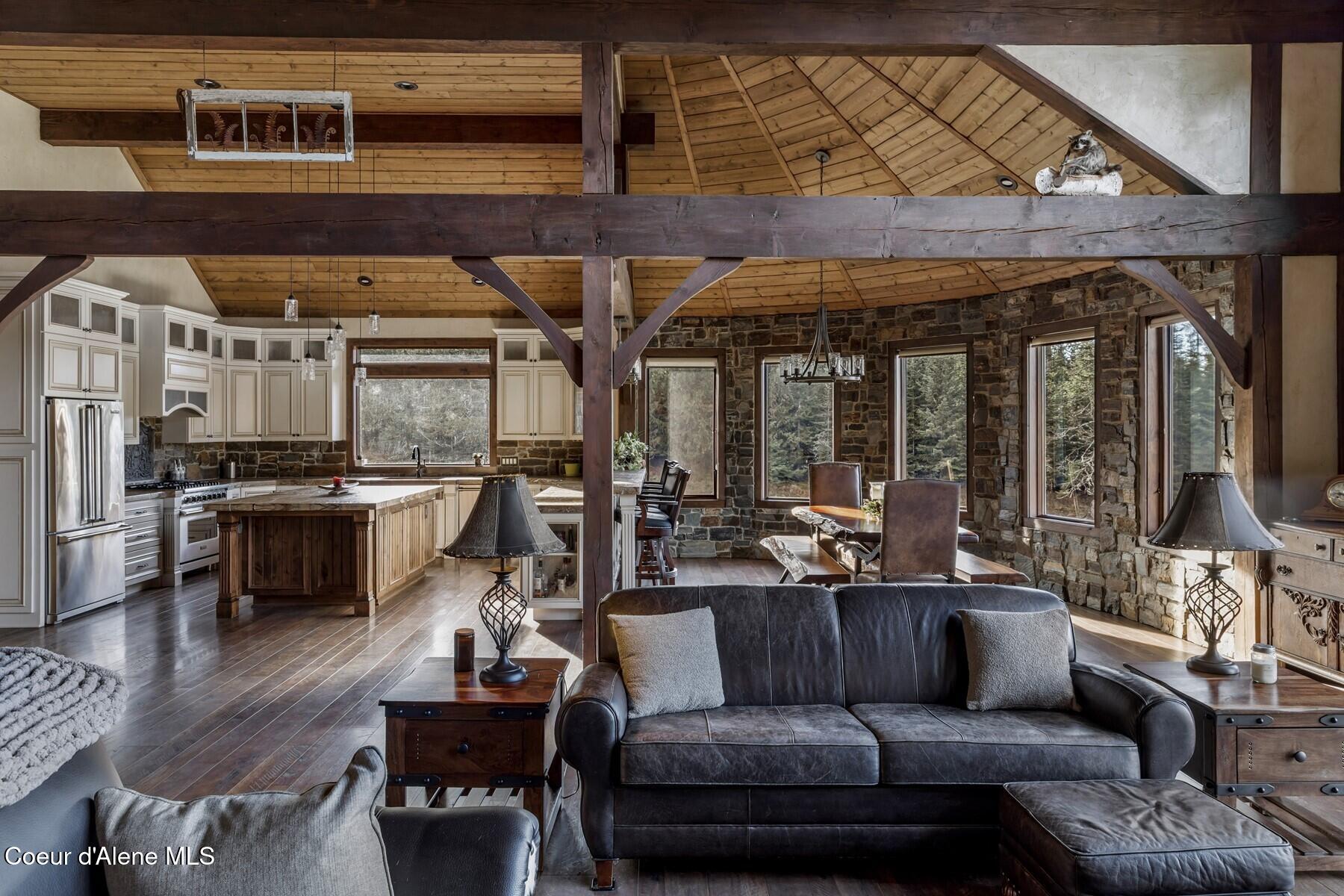 337 W Coon Creek Road