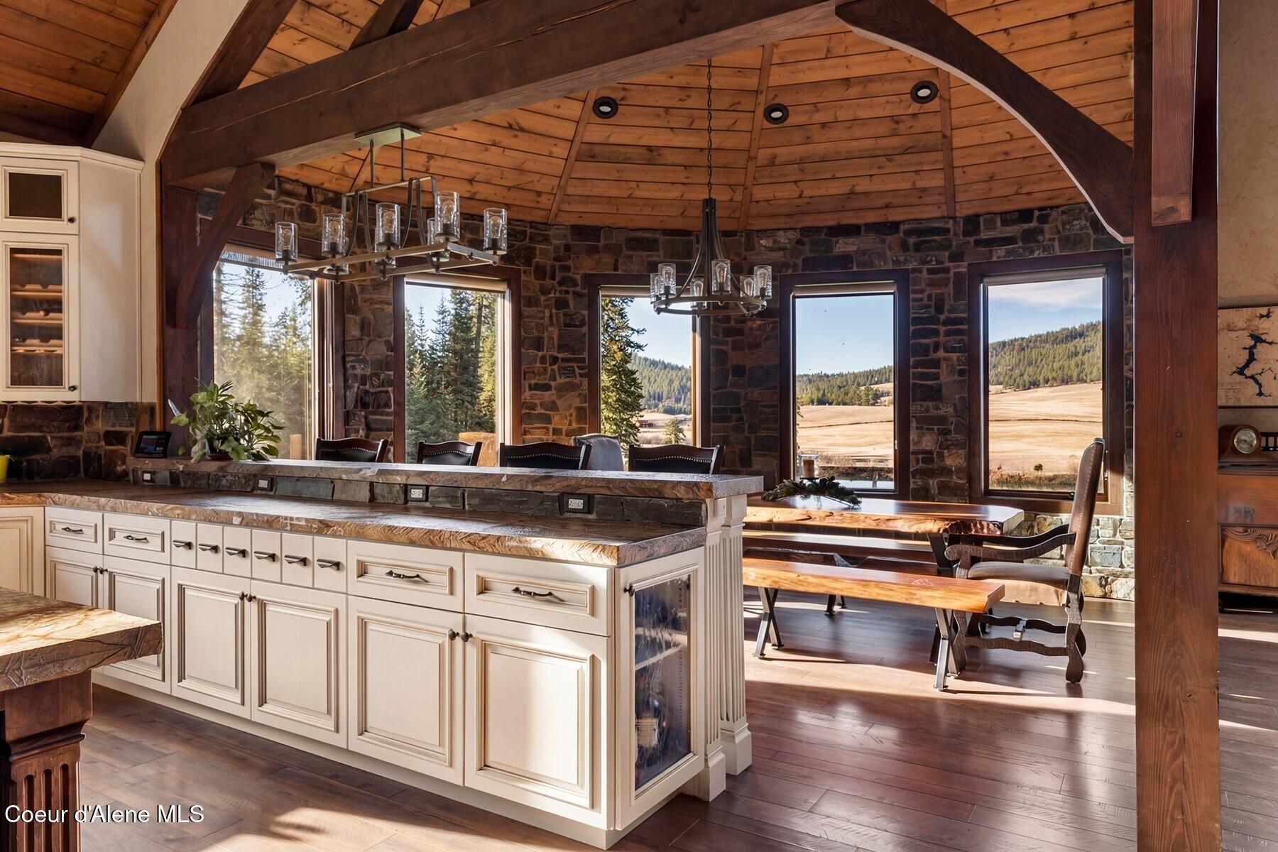 337 W Coon Creek Road