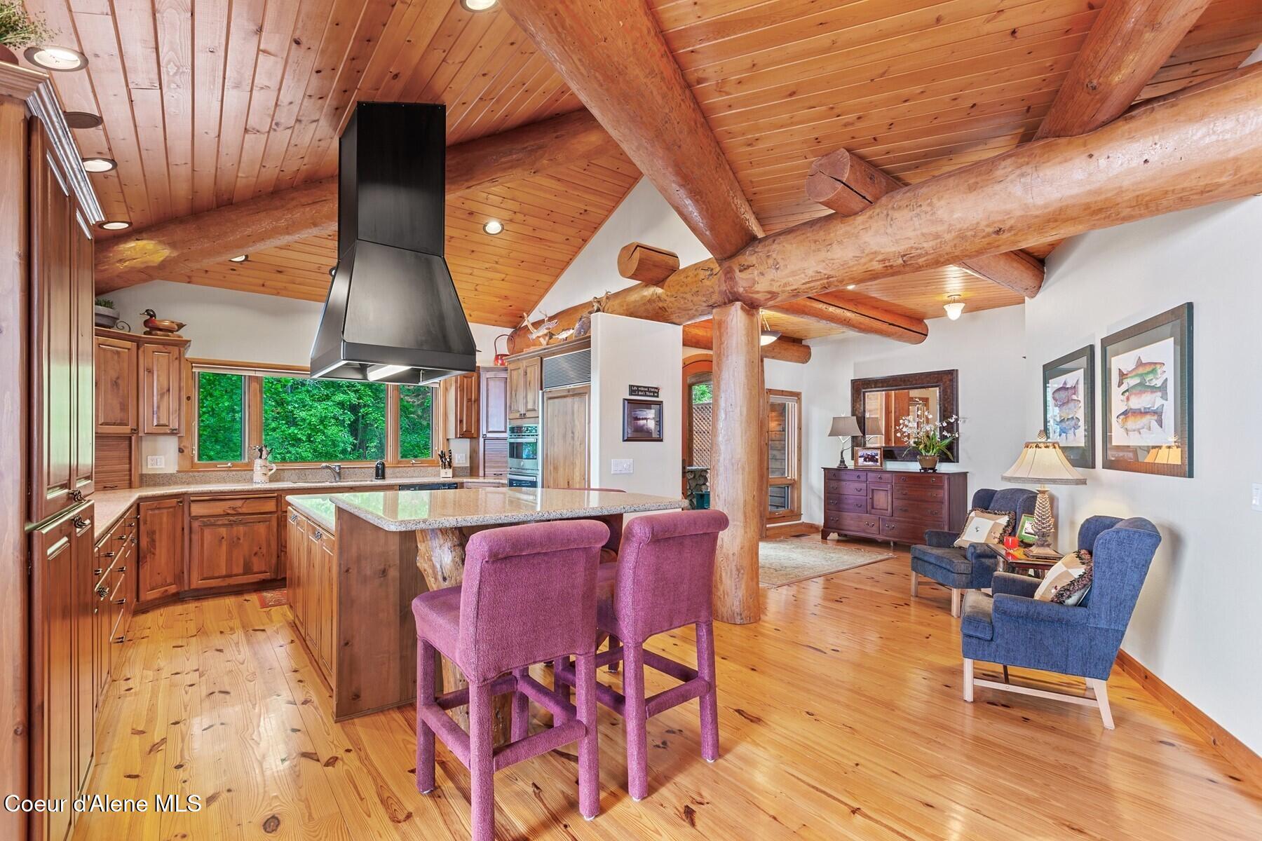360 E Ganos Ln