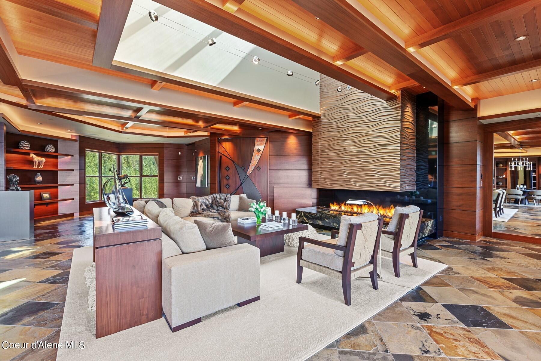 2051 S Island Green Dr