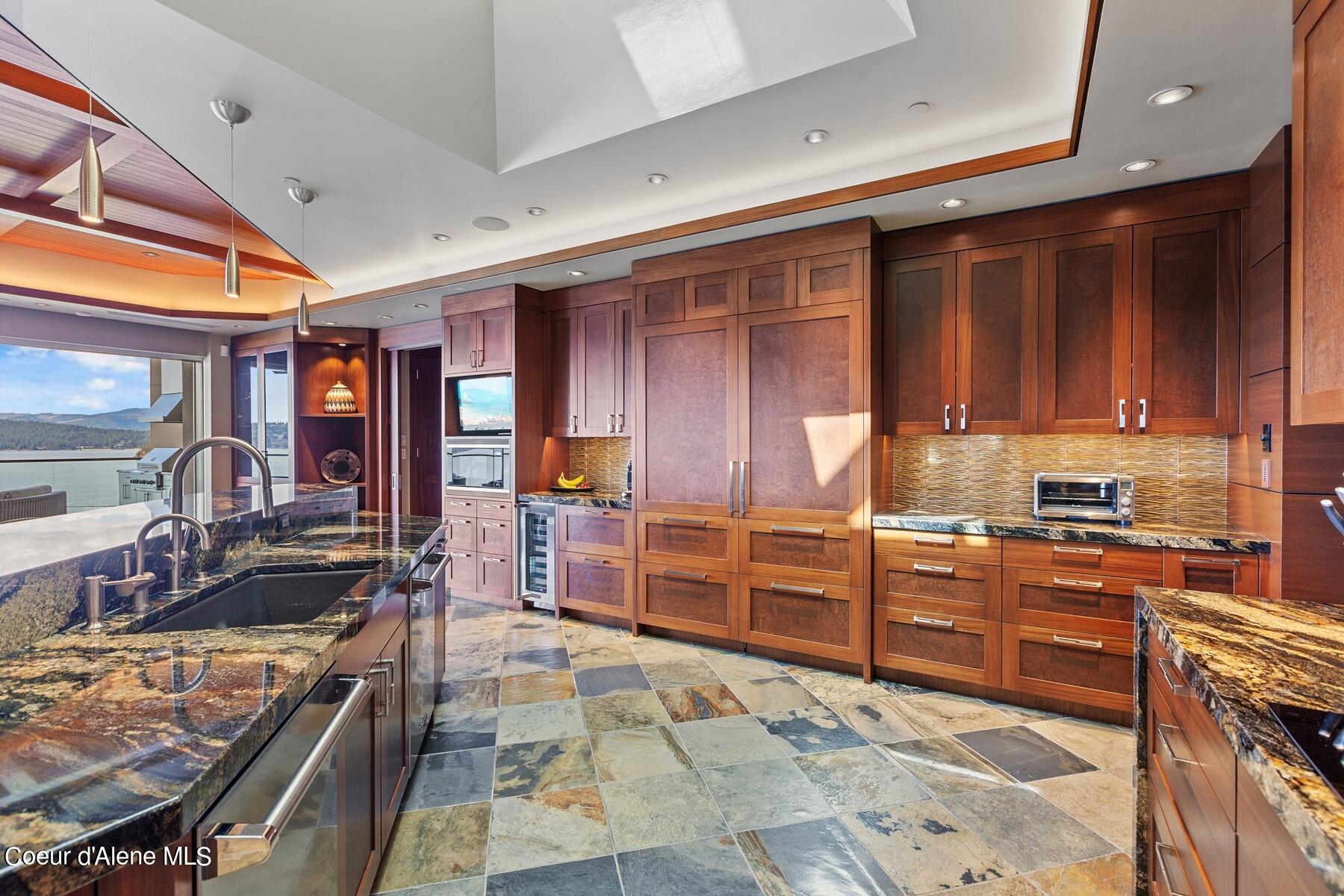 2051 S Island Green Dr