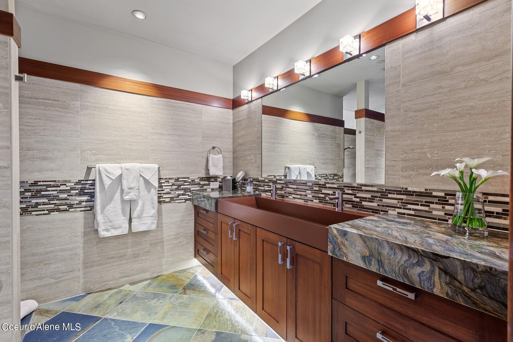 2051 S Island Green Dr