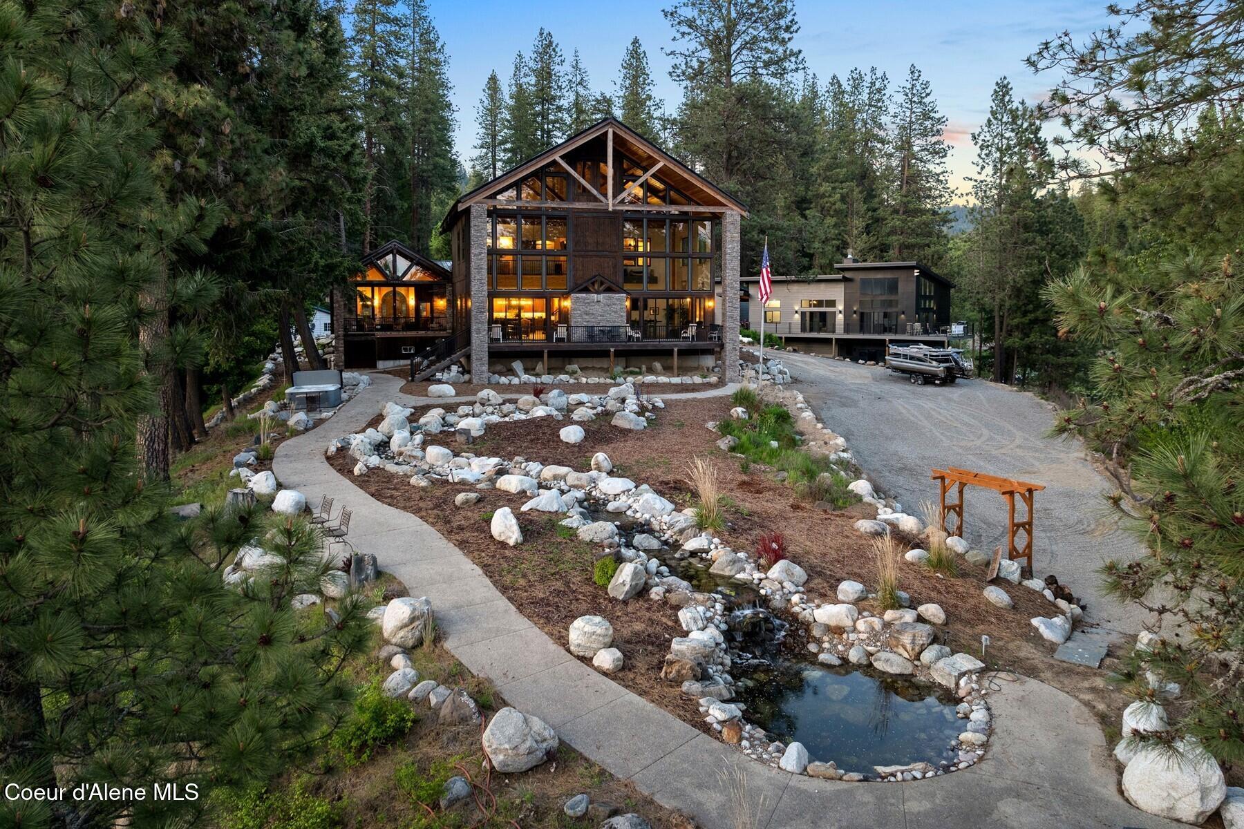 14318 N Waters Edge Ct