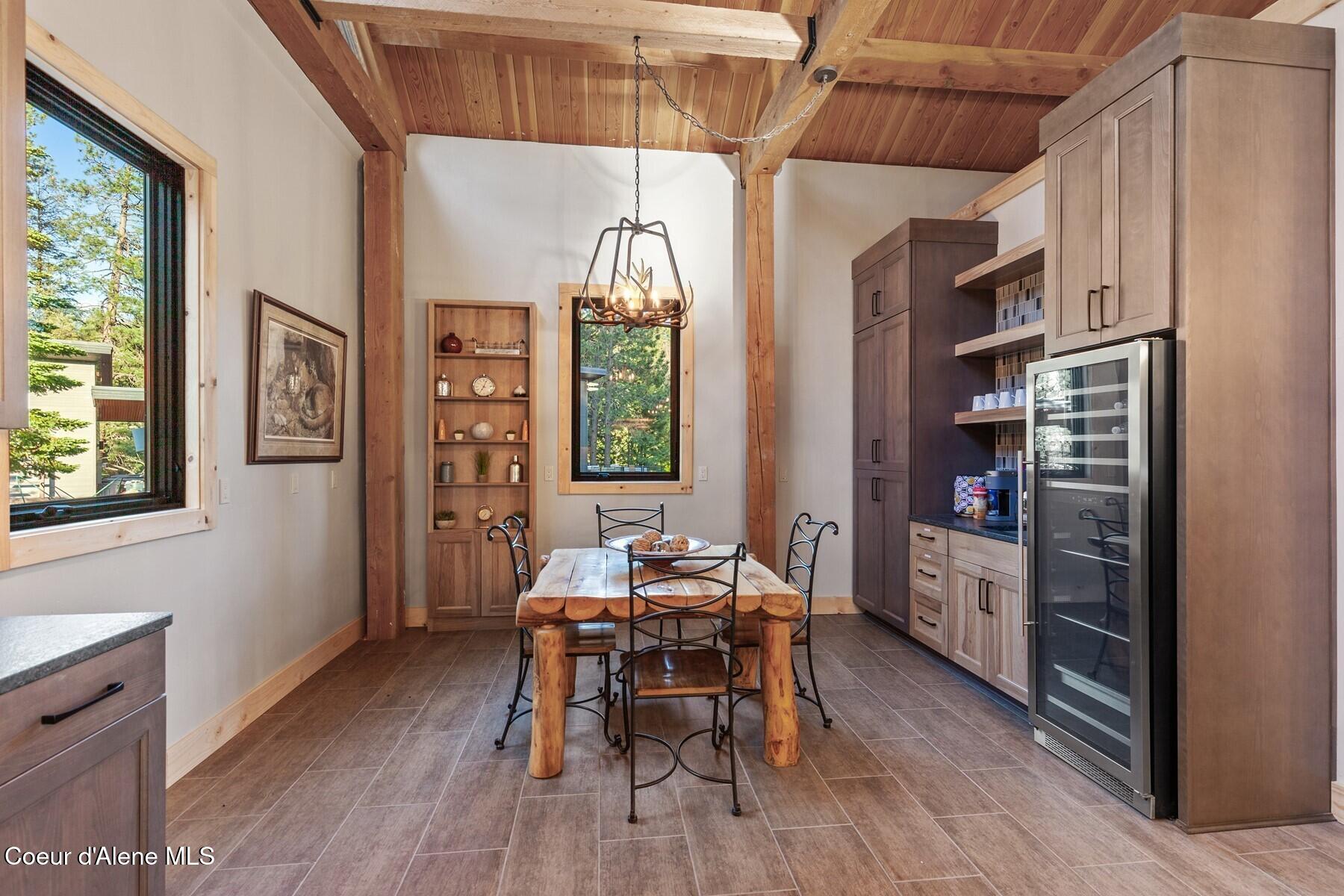 14318 N Waters Edge Ct